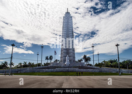 Avana / Cuba - Novembre 27, 2017: Jose Marti Memorial. Monumento a Jose Marti, un eroe nazionale di Cuba, che si trova sul lato nord della piazza Foto Stock