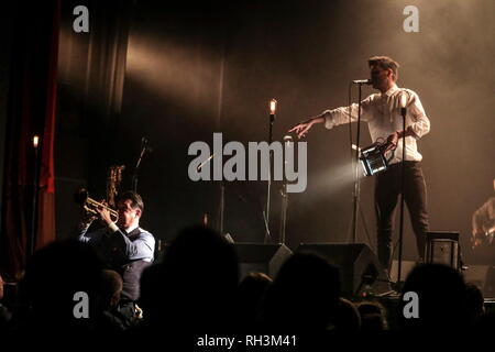 PARIS , Francia, HUGH COLTMAN IN CONCERTO PRESSO LE TRIANON THEATRE Foto Stock