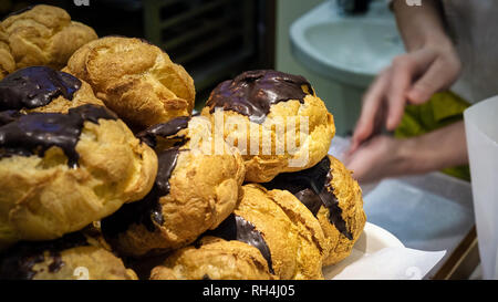 Bignè in Giappone, aggiungerlo alla lista di tutto ciò che è incredibile in Giappone. Foto Stock