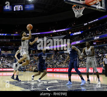 31 gennaio 2019: Georgetown Hoyas Guard (4) Jagan Mosely salta per un colpo durante una NCAA di pallacanestro degli uomini di gioco tra il Georgetown Hoyas e Xavier moschettieri al capitale una Arena in Washington, DC Justin Cooper/CSM Foto Stock