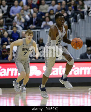 31 gennaio 2019: Georgetown Hoyas in avanti (23) Josh LeBlanc dribbling la palla fino al pavimento durante una NCAA di pallacanestro degli uomini di gioco tra il Georgetown Hoyas e Xavier moschettieri al capitale una Arena in Washington, DC Justin Cooper/CSM Foto Stock