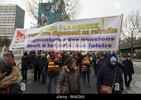 Parigi, Francia. 31 gennaio, 2019. Migliaia di pensionati manifestavano pacificamente da Place d'Italie e verso il ministero delle Finanze a Bercy il 31 gennaio 2019 a Parigi, Francia. Credito: Bernard Menigault/Alamy Live News Foto Stock