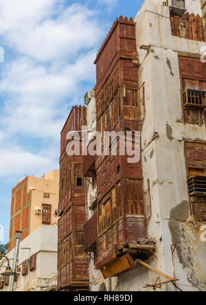 Le vecchie case in legno mashrabiyas di al-Balad trimestre, Mecca provincia, Jeddah, Arabia Saudita Foto Stock