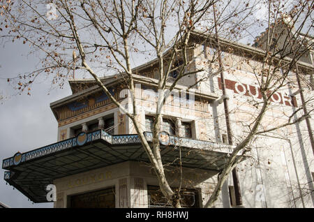 Cinema Louxor in Parigi costruito nel 1921 dall'architetto Henri Zipcy. Parigi, Gennaio 28th, 2019 Foto Stock