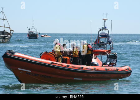 Il Hayling Island la barca di salvataggio Derrick battaglia raffigurato all'Selsey scialuppa di salvataggio giorno nel mese di agosto 2018 Foto Stock