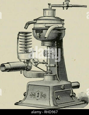 . Il libro della latteria : un manuale della scienza e prassi di lavoro prodotti lattiero-caseari. La produzione di latte. Il burro-separatori. 175 estrattore di Jacobson, esposti per la prima volta al Royal Agricultural Society of England mostrano a Windsor, dal 24tli al 29 giugno, 1889; e in Germania prima a livello provinciale Schleswig- Holstein mostra a Kiel dal 20 al 23 marzo 1890; e il burro di separatore della dott.ssa De Laval, esposti per la prima volta in Germania in occasione della quarta Esposizione Internazionale del tedesco A2:ricultural società a Strasburgo in Alsazia dal 5 al 11 giugno 1890. Entrambe queste macchine crema th Foto Stock