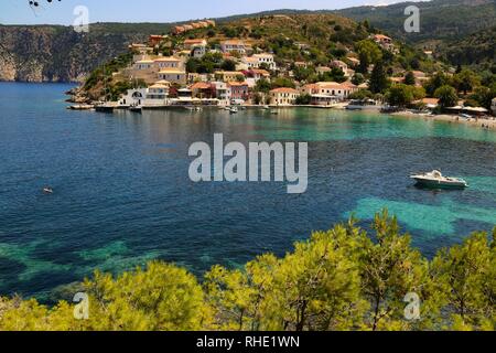 Assos village, l'isola di Cefalonia, Grecia Foto Stock