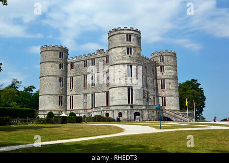 Lulworth Castle, East Lulworth, Dorset, England, Regno Unito Foto Stock