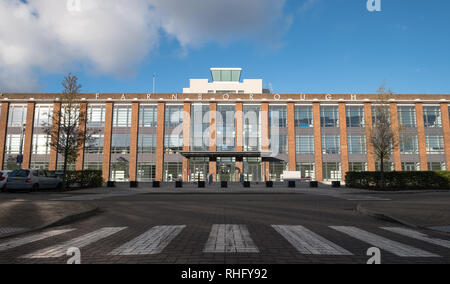 Il mozzo, uffici in un edificio ristrutturato in stile art deco building a Farnborough Business Park, Hampshire REGNO UNITO. Foto Stock