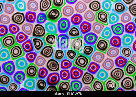 Abstract il mosaico di vetro colorato sfondo, toni di viola Foto Stock