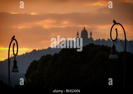 Torino Basilica di Superga di sunrise Foto Stock