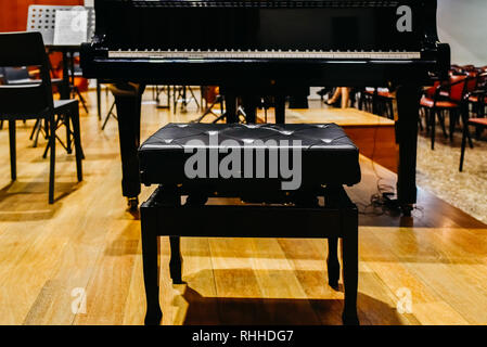 Sgabello di un pianoforte. Foto Stock