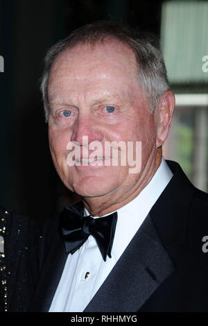 Bianco MOLLE DI ZOLFO, WV - Luglio 02: Jack Nicklaus; assiste la grande apertura del Casino Club presso il Greenbrier in luglio 2, 2010 in bianco le molle dello zolfo, West Virginia. Persone: Jack Nicklaus; Foto Stock