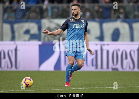 Empoli, Italia. 2° febbraio 2019. Matias Silvestre di Empoli durante la Serie A match tra Empoli e Chievo Verona allo Stadio Carlo Castellani, Empoli, in Italia il 2 febbraio 2019. Foto di Luca Pagliaricci. Solo uso editoriale, è richiesta una licenza per uso commerciale. Nessun uso in scommesse, giochi o un singolo giocatore/club/league pubblicazioni. Credit: UK Sports Pics Ltd/Alamy Live News Foto Stock