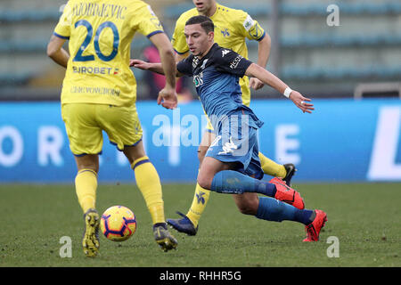 Empoli, Italia. 2° febbraio 2019. Ismael Bennacer di Empoli durante la Serie A match tra Empoli e Chievo Verona allo Stadio Carlo Castellani, Empoli, in Italia il 2 febbraio 2019. Foto di Luca Pagliaricci. Solo uso editoriale, è richiesta una licenza per uso commerciale. Nessun uso in scommesse, giochi o un singolo giocatore/club/league pubblicazioni. Credit: UK Sports Pics Ltd/Alamy Live News Foto Stock