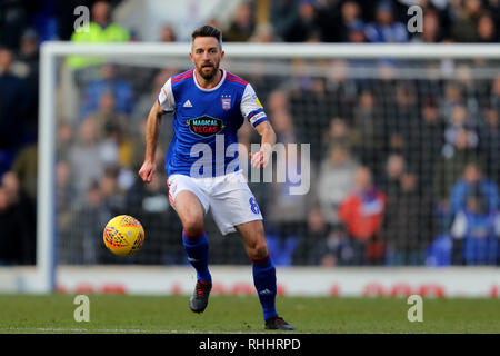 Ipswich, Regno Unito. 2° febbraio 2019. Cole Skuse di Ipswich Town - Ipswich Town v Sheffield Mercoledì, Sky scommessa campionato, Portman Road, Ipswich - 2 Febbraio 2019 solo uso editoriale - DataCo restrizioni si applicano Credito: Giornata immagini limitata/Alamy Live News Foto Stock