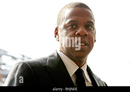 New York, Stati Uniti d'America. 26 set 2011. Shawn "Jay-Z' Carter al lunedì, Sep 26, 2011 Barclays centro conferenza stampa al terminale di Atlantico in New York, Stati Uniti d'America. Credito: Steve Mack/S.D. Mack foto/Alamy Foto Stock