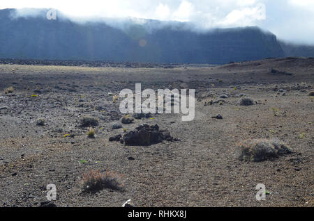 Trek verso il Piton de la Fournaise, un vulcano attivo in Réunion, Oceano Indiano Foto Stock