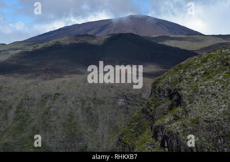 Trek verso il Piton de la Fournaise, un vulcano attivo in Réunion, Oceano Indiano Foto Stock