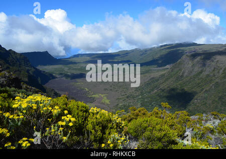 Trek verso il Piton de la Fournaise, un vulcano attivo in Réunion, Oceano Indiano Foto Stock