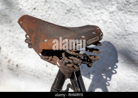 05 Aprile 2018 - Una giornata di sole sul filmset DELLA SERIE TV "La Guerra dei mondi" nel grande Budworth, Cheshire, Inghilterra, Regno Unito Foto Stock