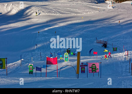 Piste da sci per bambini a Boedele Ski Resort - Dornbirn, Vorarlberg, Austria Foto Stock