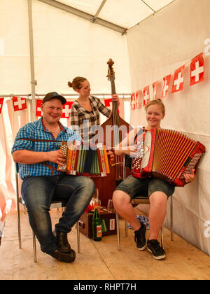 Engelberg, Svizzera - 1 Agosto 2017: tipico musicisti svizzeri Foto Stock