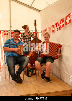 Engelberg, Svizzera - 1 Agosto 2017: tipico musicisti svizzeri Foto Stock