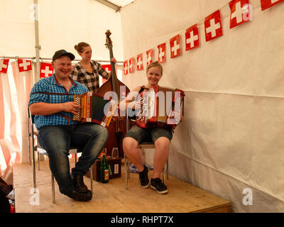 Engelberg, Svizzera - 1 Agosto 2017: tipico musicisti svizzeri Foto Stock