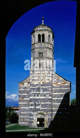 La chiesa di Santa Maria del Tiglio Gravedona .. Foto Stock