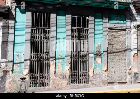 Venezuela Caracas 21/01/2012. Vecchia casa in facciata La Pastora quartiere. Foto Stock