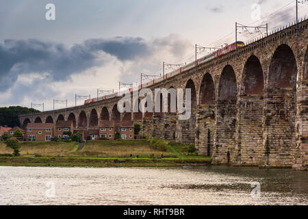 Royal ponte di confine, Berwick upon Tweed, Northumberland, Regno Unito Foto Stock