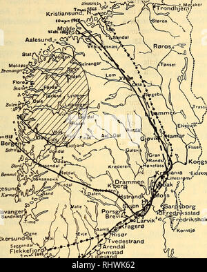 . Musei Bergens aarbok. Scienza e storia naturale. Ho Jordskjaelv Norge 1918-20. 11 Cimølent Kristiansund; N; lOmpr.iWå Aalesund0&LT;=. *Oaj"*røtt Kongsvinger 'skogen Haugesun Kamne Stavanger Sandnaesr Ek er sund^ Soggenda f arsund arp^borg iftfVedjrj.-k sstad arvik'^^y^jedrikshald ^-Y/Risør ^Tvedestrand Syhrenda ^Grimstad " Lillesand ""d ^&GT;J^pKristiansand. S. Mandal * ^ Fig. 1. Kart nel corso utbredelsen jordskjaelvene av 1. mai 1865, 25. oktober 1886 og 10. aprile 1918 samt den sterkest rystede sone sotto sidstnaevnte jordskjaelv. Fig. 1 viser utbredelsen av de naevnte skjaelv og desuten begrae Foto Stock