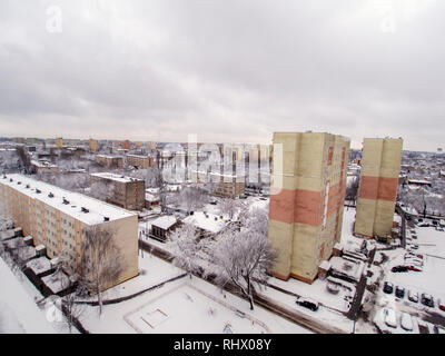 Lodz, Polonia. 4 febbraio 2019. Una ripresa aerea di Lodz nella neve. Foto Stock