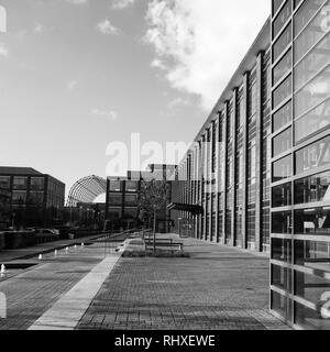 Il mozzo, uffici in un edificio ristrutturato in stile art deco building a Farnborough Business Park, Hampshire REGNO UNITO. Foto Stock