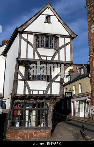 Numero 16 Edmund Street, o Merchant House, la casa che ha spostato la Exeter,Roman West Gate exeter,edificio Tudor ,Exeter,Tudor Exeter Foto Stock