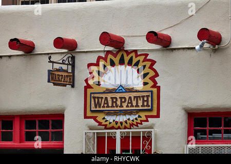 Warpath negozio di fronte a Santa Fe, New Mexico, NEGLI STATI UNITI Foto Stock