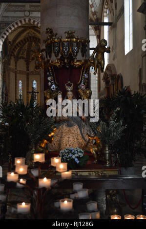 Santa Anastasia all interno della Basilica di Santa Anastasia in Verona. Viaggi, vacanze, architettura. Marzo 30, 2015. Verona, regione Veneto, Italia. Foto Stock