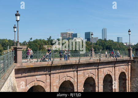 Ponte Schlassbreck nella città di Lussemburgo a fortificazione Casemates du Bock Foto Stock