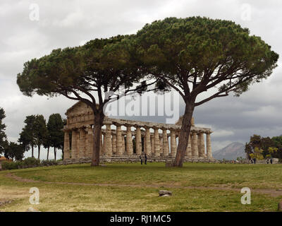 Tempio di Athena Paestum, Solerno, Italia Foto Stock