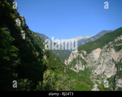 Enipeas Canyon in Olympus national park (nord-est della Grecia) Foto Stock