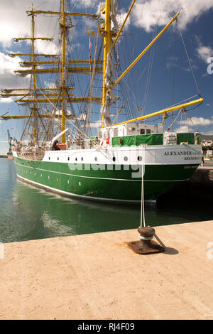 Schiffe, Segelschiffe, Alexander von Humboldt 2 im Hafen von Santa Cruz Teneriffa, Kanarische isole, Spanien, Foto Stock