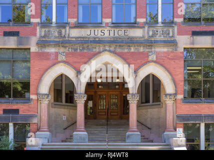 Facciata storica del tribunale, città di Fredericton, NB. Foto Stock