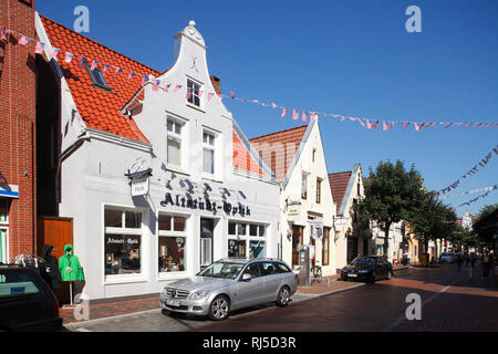 Historische Häuser in der Brunnenstraße, Leer, Ostfriesland, Niedersachsen, Deutschland, Europa Foto Stock