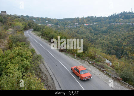 Lada auf den strassen von Georgien. Roadtrip durch Georgien im Oktober 2016. Foto Stock