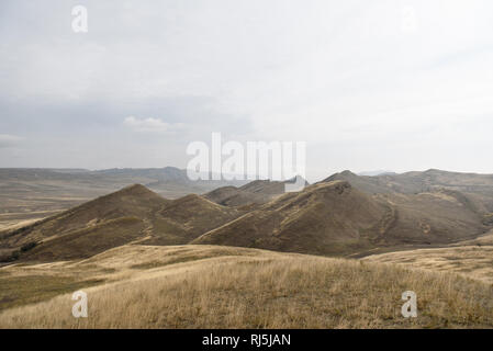 Zerklüftete Landschaft im Süden von Georgien. Roadtrip durch Georgien im Oktober 2016. Foto Stock