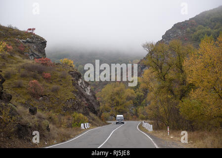 Roadtrip durch Georgien im Oktober 2016. Foto Stock