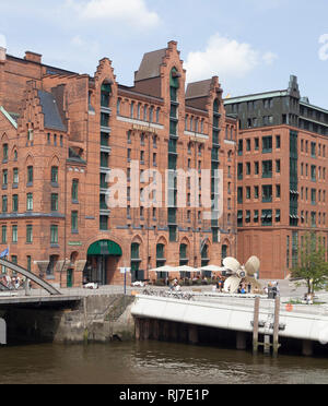 Internationales Maritimes Museum Hamburg im ehemaligen Kaispeicher I, Hafencity di Amburgo, Deutschland Foto Stock