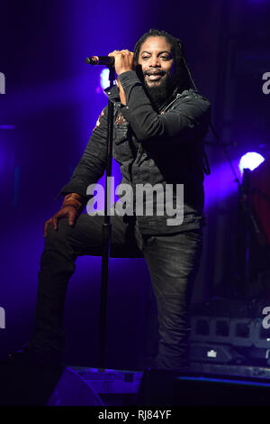 FORT LAUDERDALE FL - febbraio 04: Sevendust esegue alla rivoluzione live il 4 febbraio 2019 a Fort Lauderdale, Florida. Credito: mpi04/MediaPunch Foto Stock