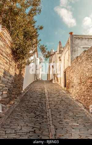 Borgo medievale Monsaraz in Alentejo Portogallo viaggia in Europa Foto Stock